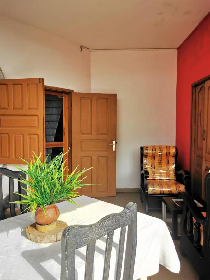 La Maison De Canelya Cotonou Exterior foto