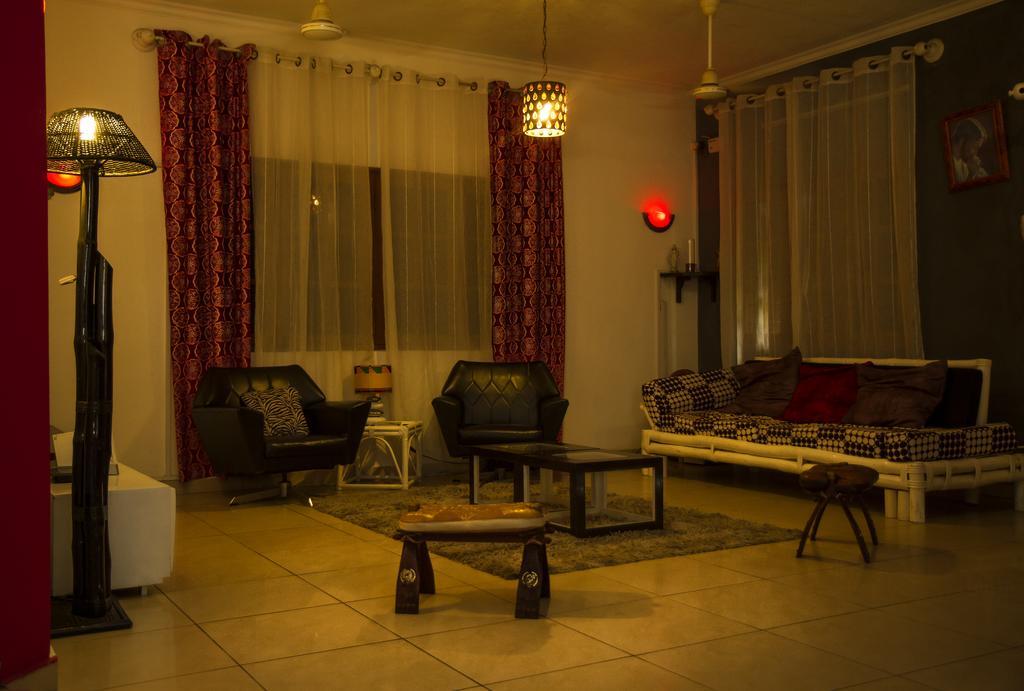 La Maison De Canelya Cotonou Exterior foto